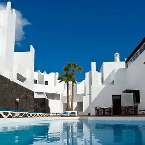 https://tabaiba-apartments.in-canary-islands.com
