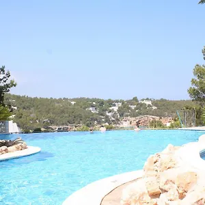 https://apartamentos-del-rey.ibizaislandhotels.net